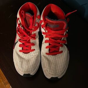 Kevin Durant Nikes number seven never been worn, but do you have new insert